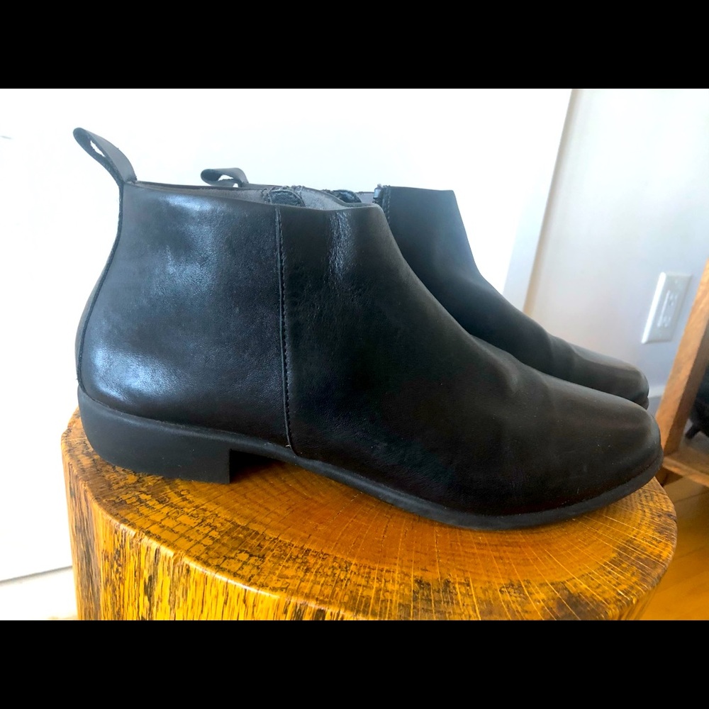 Aerosoles Size 9M Black Booties